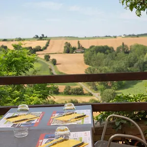 2* Hotel Logis Hotels - Le Relais Des Deux Vallees - Hotel Et Restaurant