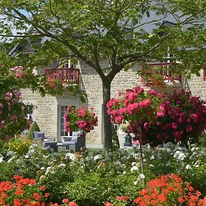 De La Motte Jean Holiday home Saint-Coulomb